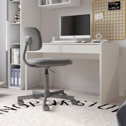 Современная мебель Белый письменный стол аналог ИКЕА МИККЕ (IKEA MICKE), купить недорого в фирменном салоне магазине «Моя Мебель», всего за 14 990 руб.
